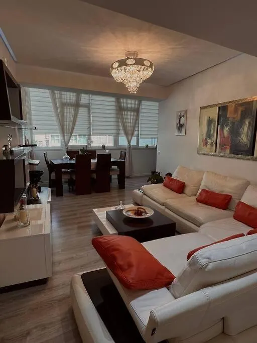 Sunshine Apartment Tirana