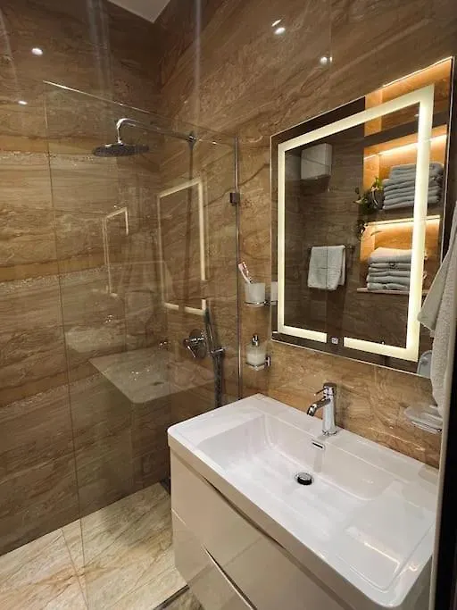 Sunshine Apartment Tirana Albania